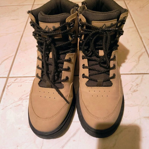 Zara hiking boots size 39 like new