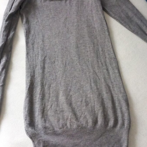 Women's gray thin wool long blouse used, size M