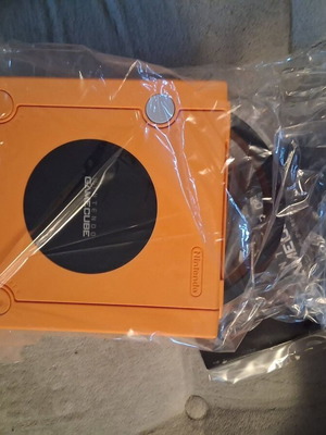 Nintendo GameCube Spicy Orange Japanese like new