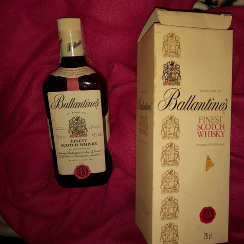 Ballantines Finest Scotch Whisky vintage συλλεκτικό από το 88 σφραγισμένο