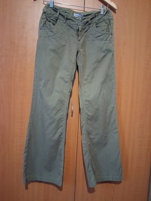 Lynne pants green like new, size S