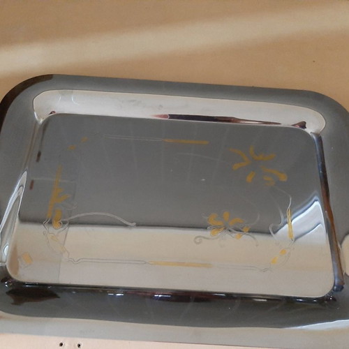 Stainless steel tray used with gold accents 45×30cm