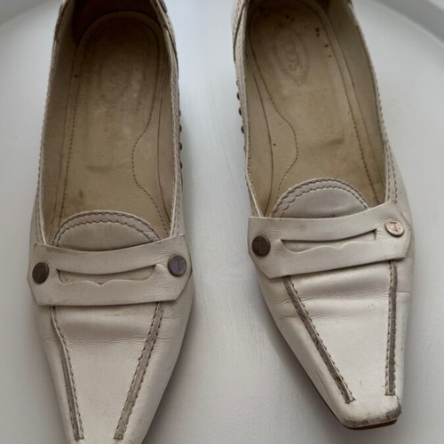 Tod’s leather women’s white pumps used, anatomical with thick heel
