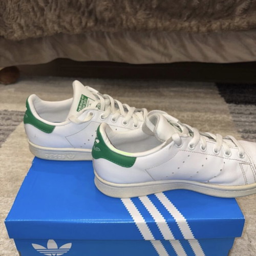 Adidas Stan Smith athletic shoes used, size 37 1/3, white and green