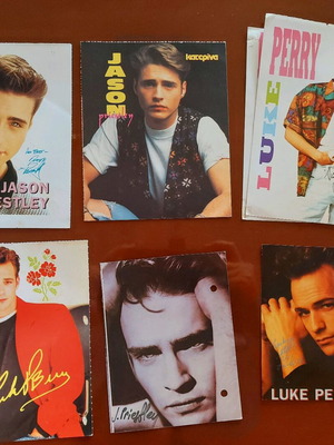 Beverly Hills 90210 Collection used, puzzle, cards, stand, agenda