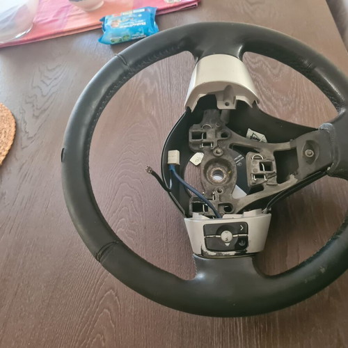 Steering wheel Toyota Yaris II used