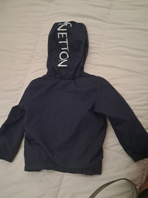 Benetton windbreaker jacket like new, blue, 1-2 years