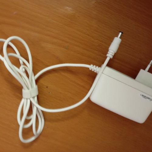 ZTE charger 12 volt 3 amp 36 watt