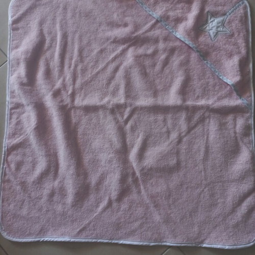 Baby towel new, pink color, 0.66x0.66 m