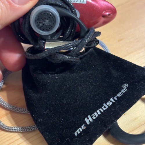 Handsfree mr. Blue Butterfly Version with case used