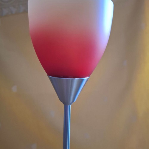 Table lamp like new with gradient glass lighting