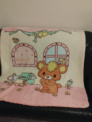 Baby blanket warm 1 meter x 1.20 cm like new