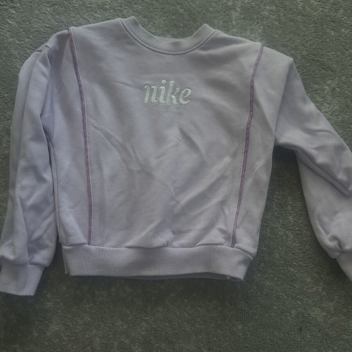 Nike sweatshirt for girl like new, purple, size 110 cm