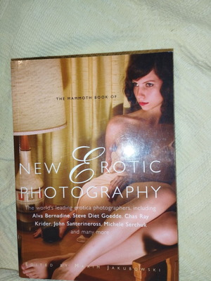 The Mammoth Book of New Erotic Photography paperback like new, English
