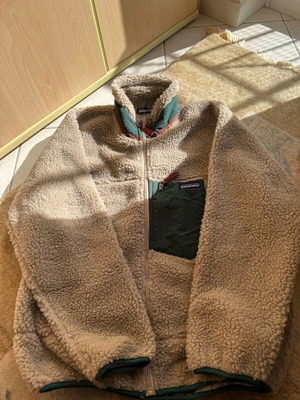 Patagonia fleece jacket used, beige, size L