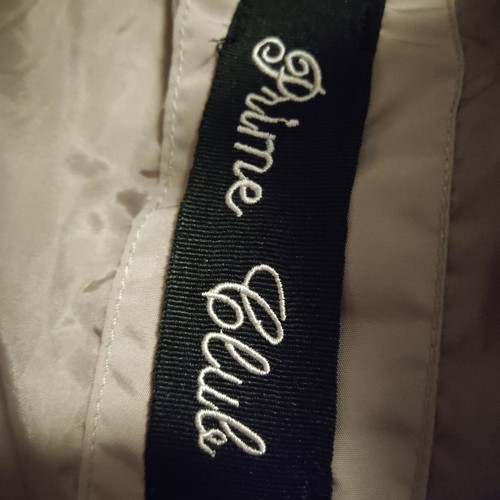 Women's beige jacket with hood size M like new