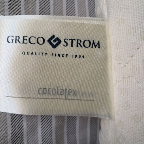 Greco strom baby cot mattress like new with waterproof cover 45×90