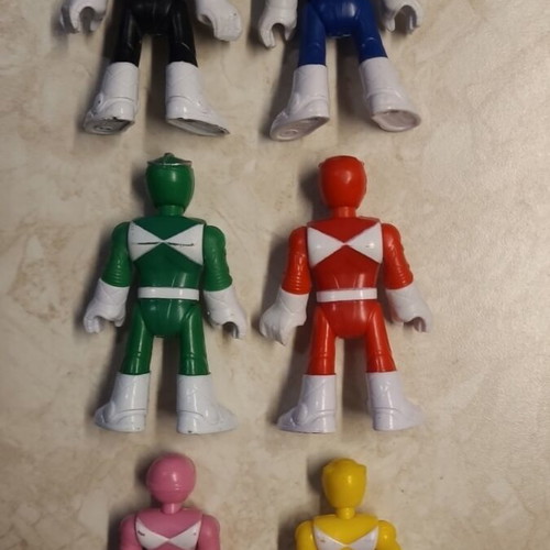 Power Rangers full play set like new, small Imaginext figures