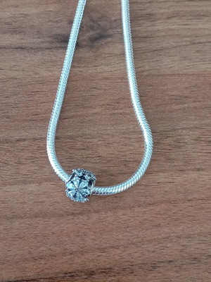 Pandora Snowflake Charm like new, original silver