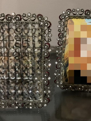 Σετ 2 χειροποίητες διακοσμητικές κορνίζες με σμάλτο και πέρλες