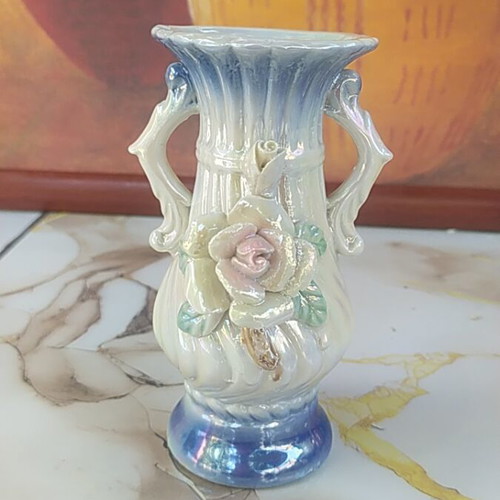 Ceramic decorative vase like new