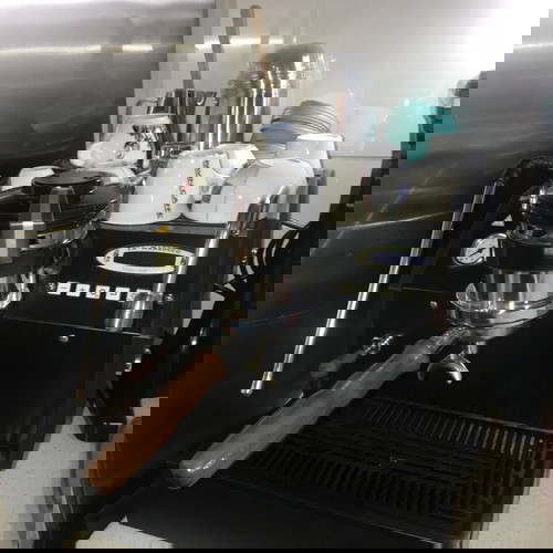 La Marzocco GS3 Manual μεταχειρισμένη με ξύλινη λαβή και μαύρο