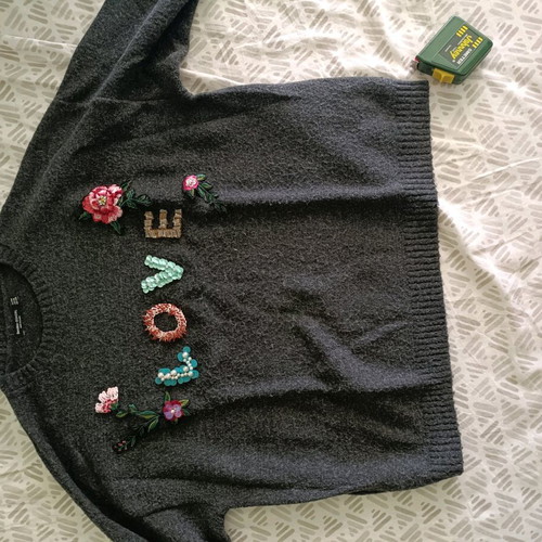 Bershka women's sweater like new, size M