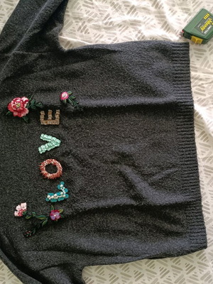 Bershka women's sweater like new, size M