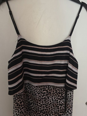 Stradivarius AsproMavro Crop Top like new, size M 38 10