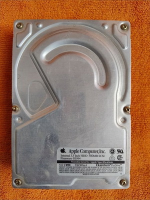 SCSI HDD 500Mb Quantum ProDrive used, Vintage Apple 1994 firmware