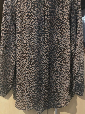 Leopard πουκάμισο σαν καινούργιο, μαύρο και καφέ, μεγέθη M και L
