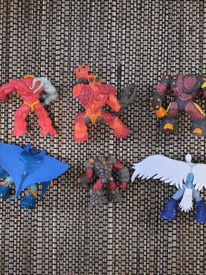 Gormiti figures like new