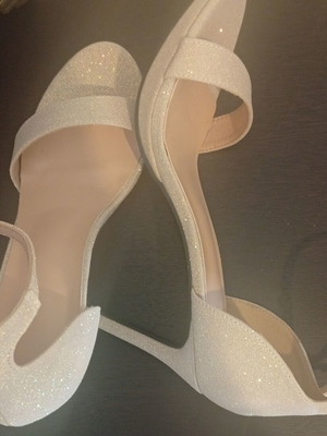 Platform sandals new, size 40, gold, ideal for wedding
