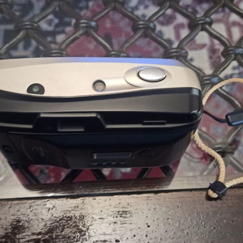 WIZEN EZ 4u camera like new