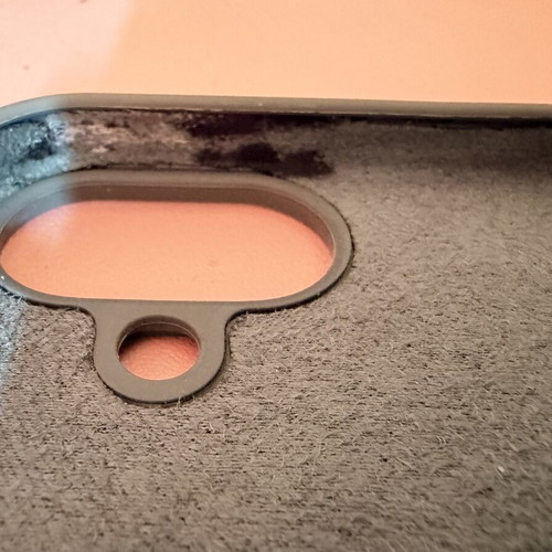 iPhone 17 case like new, repaired inside