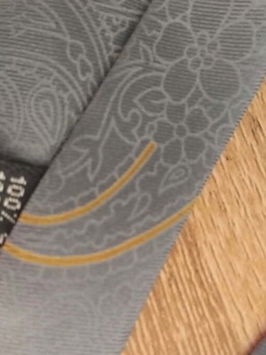 Silk tie like new, multicolored