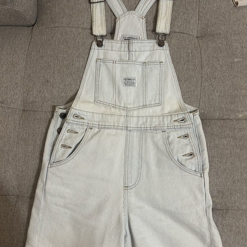 Levi's jumper shorts, white and blue, size S-M
