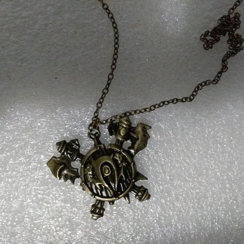World of Warcraft Horde Pendant with Chain like new