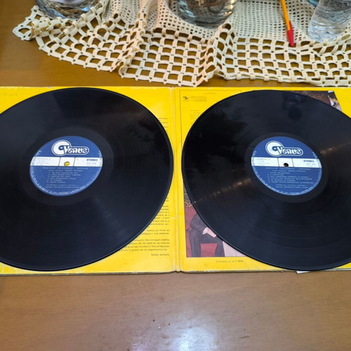 2LP Vasilis Tsitsanis used, To Harama laiko