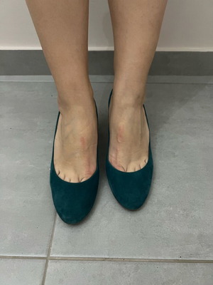 Massimo Dutti pumps used, leather, petrol color