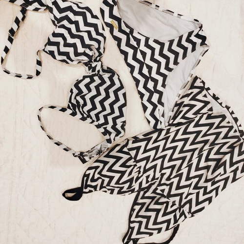Lascana premium swimwear set of 3 pieces like new, black and white