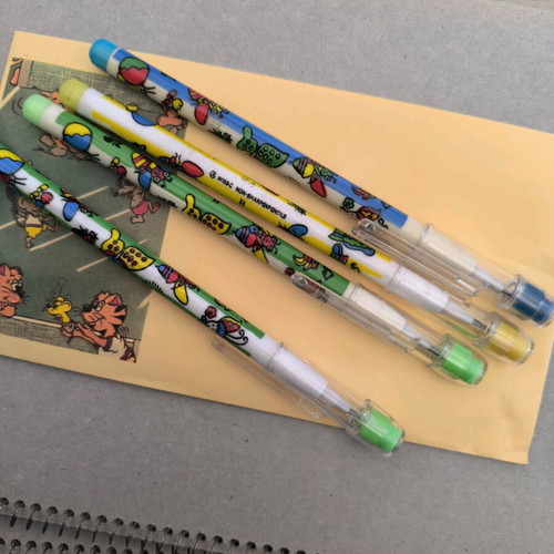 Vintage pencil with leads like new, 1 piece