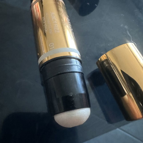 KIKO All Thst Goam Face Stick like new, contouring & highlighting