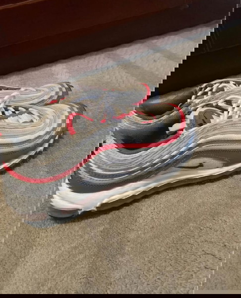 Nike air max 97 νουμερο 38 καλή κατασταση με καποια σημαδια
