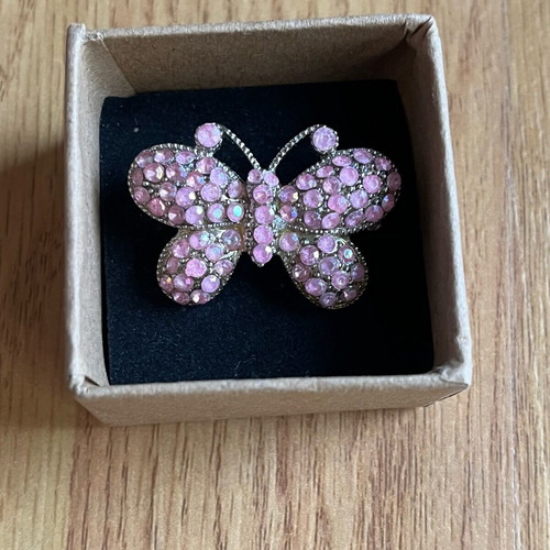 Pink butterfly brooch like new