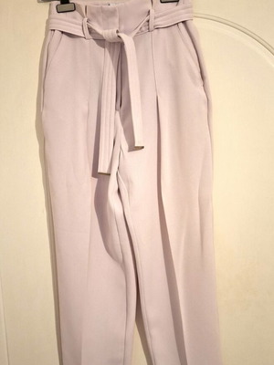Mango pants size 34 beige like new with belt and pockets