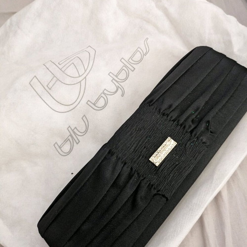 Blu Byblos shoulder bag with detachable strap like new, black
