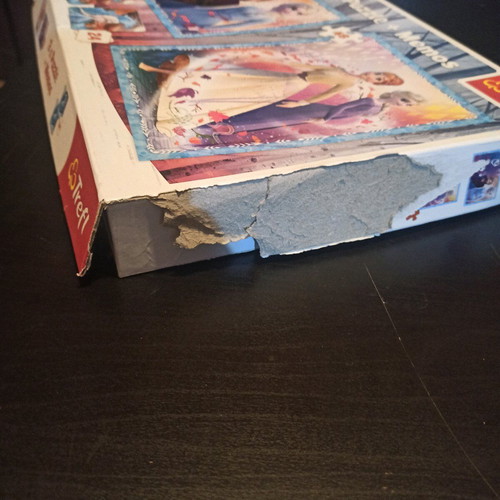 Trefl Frozen 2 puzzle used, 2 puzzles and 24 memory cards