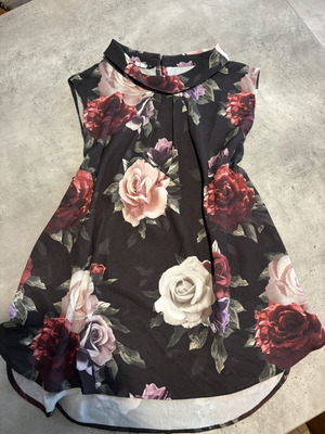 Attrattivo floral top like new, size L multicolor