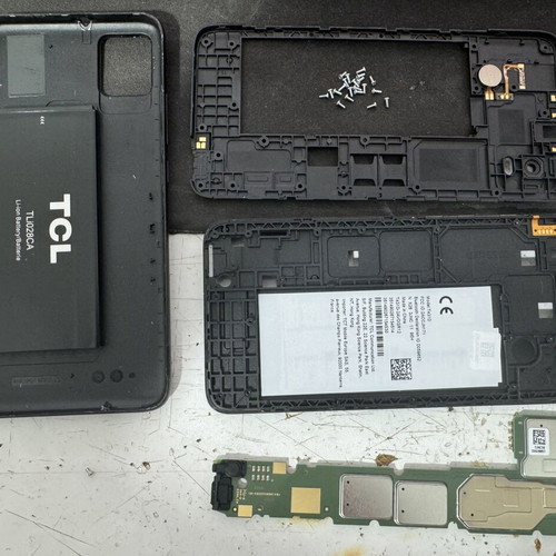 TCL 403 Dual Sim 2G/32G T431D Without Screen used